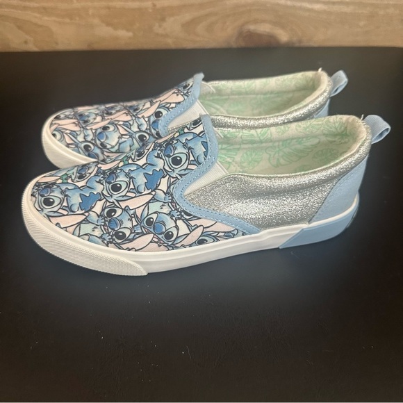 Disney Lilo & Stitch Girls Disney Ground Up Slip-on Shoe Kids 4 Light Blue White - Picture 2 of 8